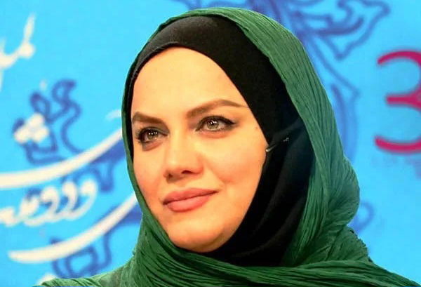 نرگس آبیار