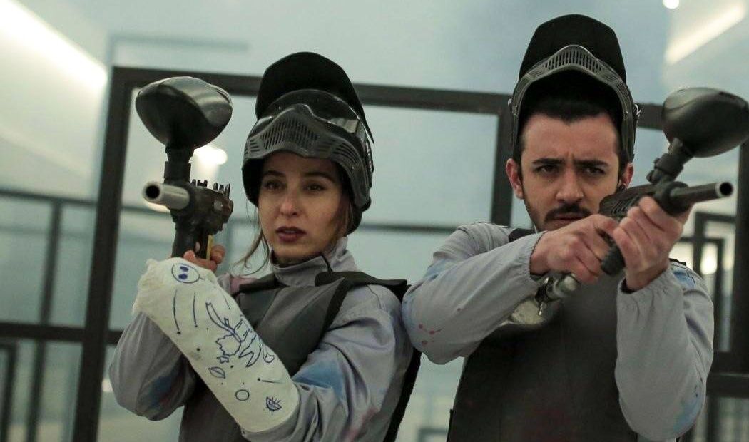 آمار مخاطبان سینما ۱۴۰۵، تهران کنارت پرمخاطب‌ترین فیلم، تعطیلی سینماها ۱۴ و ۱۵ خرداد، تعداد تماشاگران سینما هفته گذشته، فیلم پرفروش هفته، سینماهای ایران