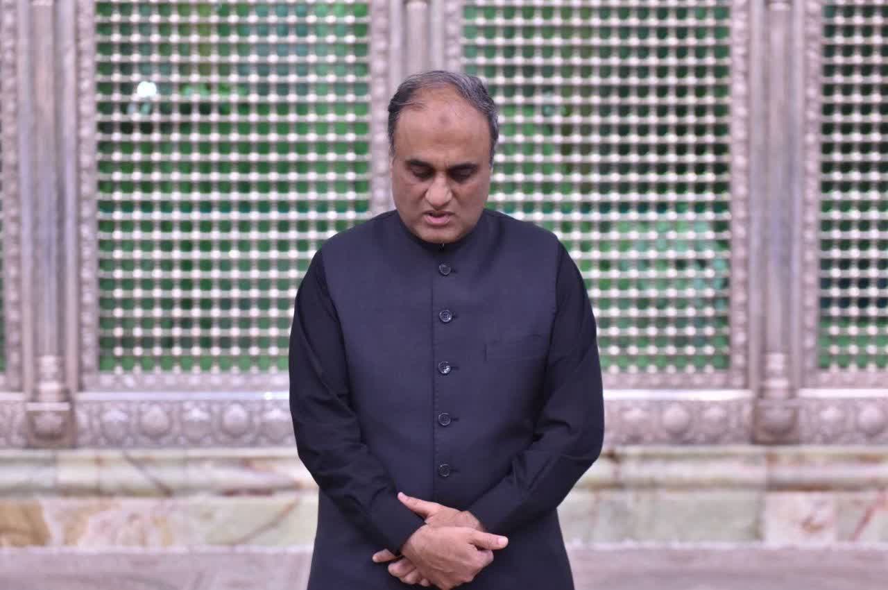 امام خمینی(س)، سفیر پاکستان، سالگرد ارتحال، حرم مطهر امام، پایگاه خبری آستان، ادای احترام، بنیانگذار انقلاب، تجدید میثاق، سی‌هفتمین سالگرد